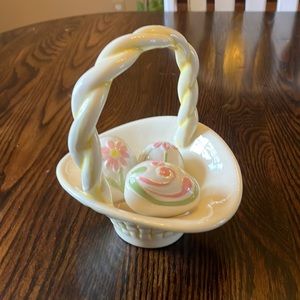 Cute Vintage Ceramic Easter Basket and East Set